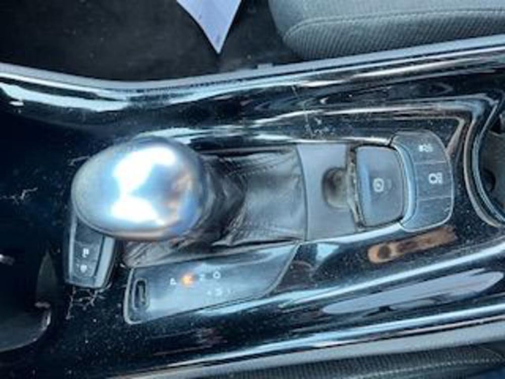 Toyota Toyota C-HR usata a Verbano Cusio Ossola (11)