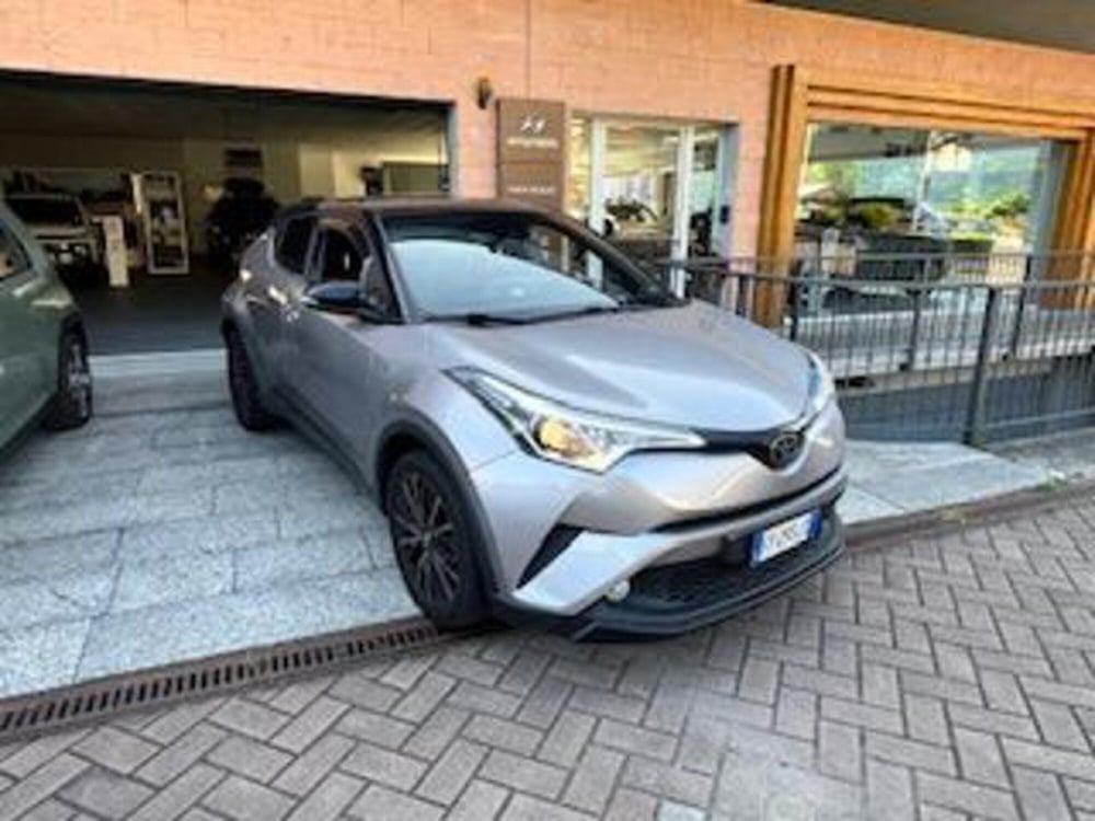 Toyota Toyota C-HR usata a Verbano Cusio Ossola (5)