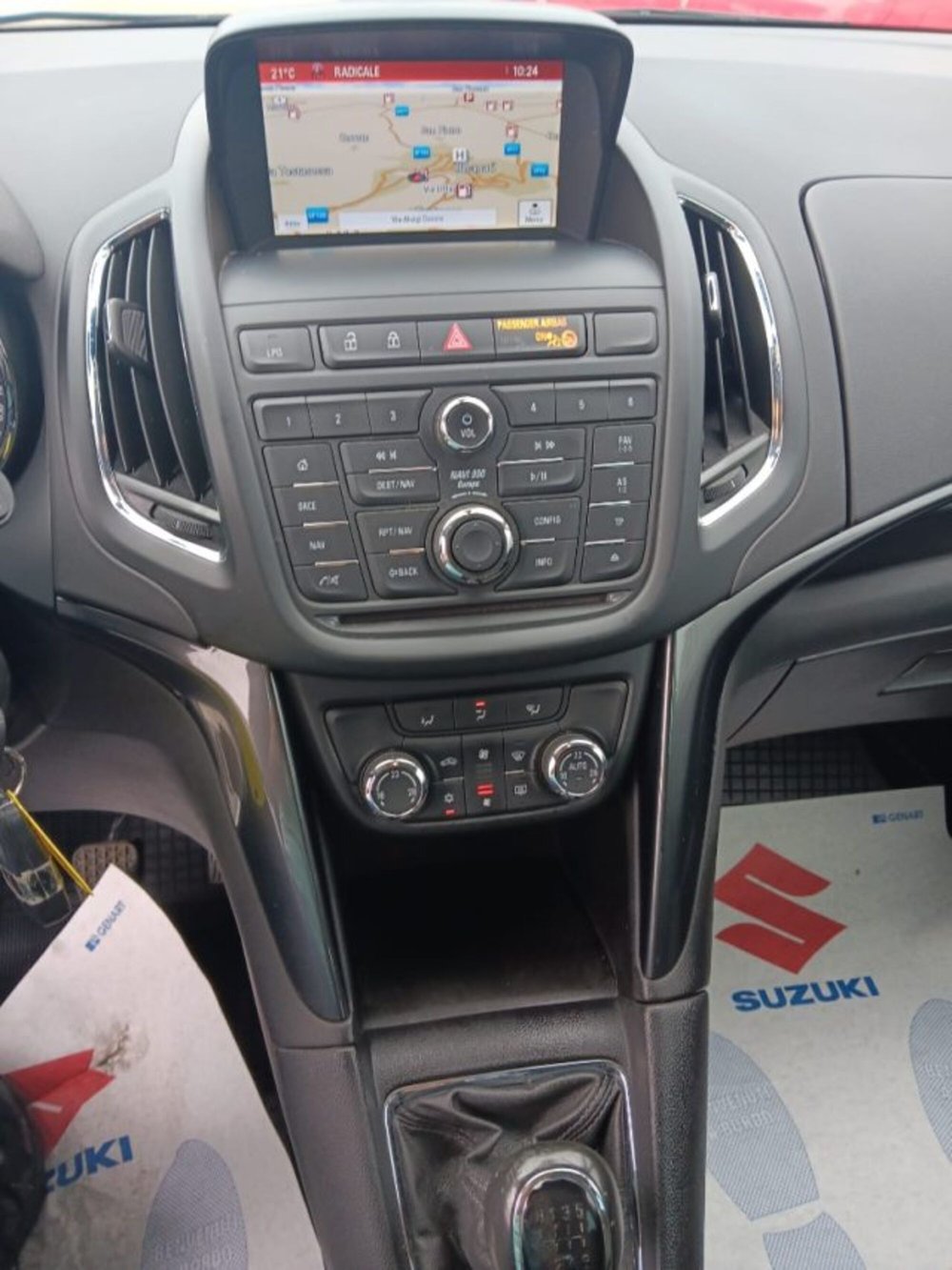 Opel Zafira Tourer usata a Macerata (9)
