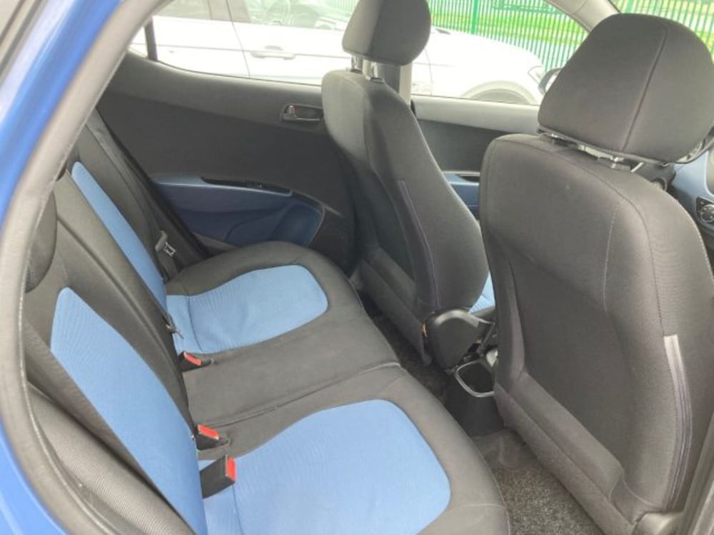 Hyundai i10 usata a Macerata (9)