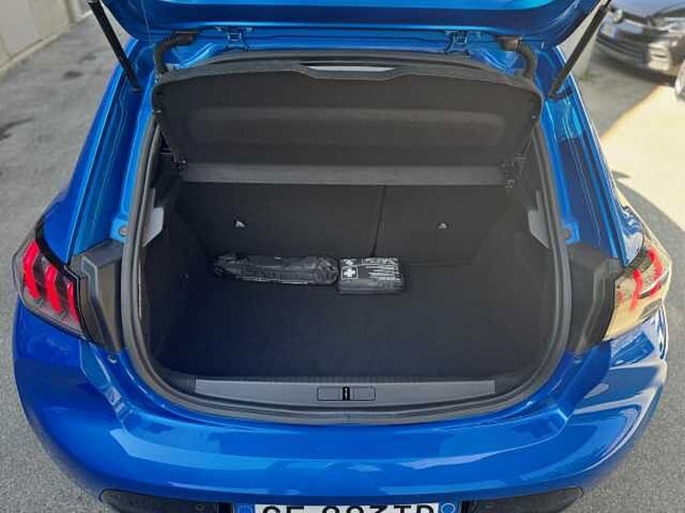 Peugeot 208 usata a Genova (11)