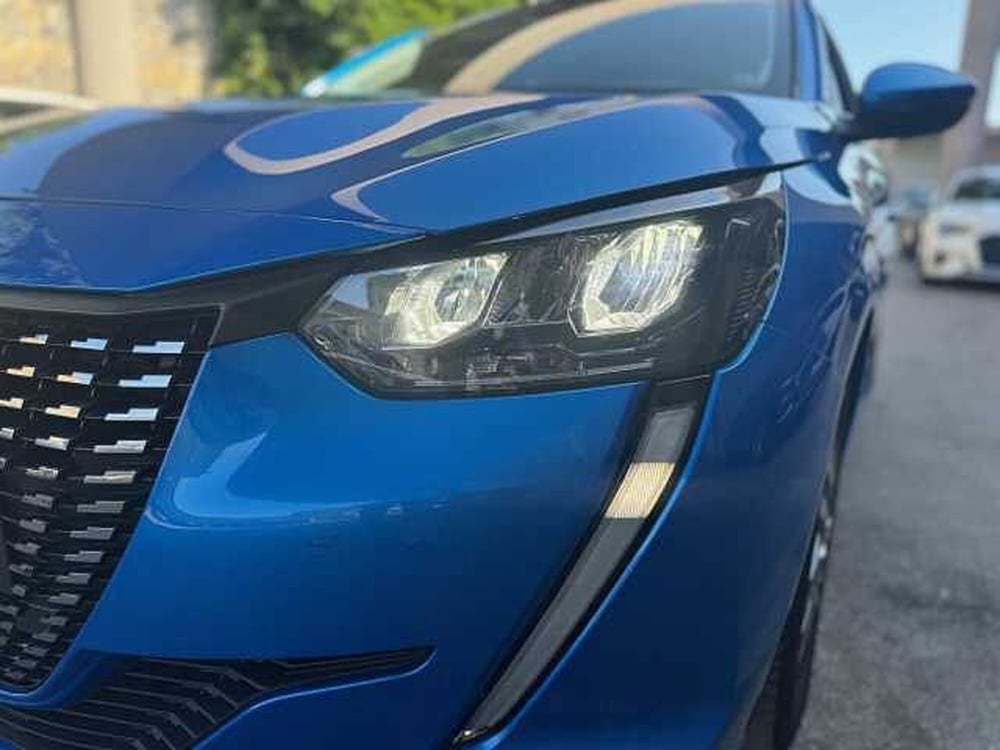 Peugeot 208 usata a Genova (4)