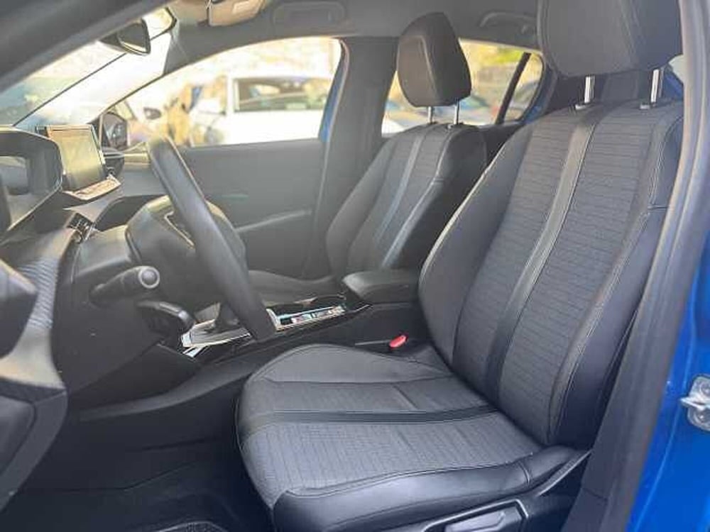 Peugeot 208 usata a Genova (9)