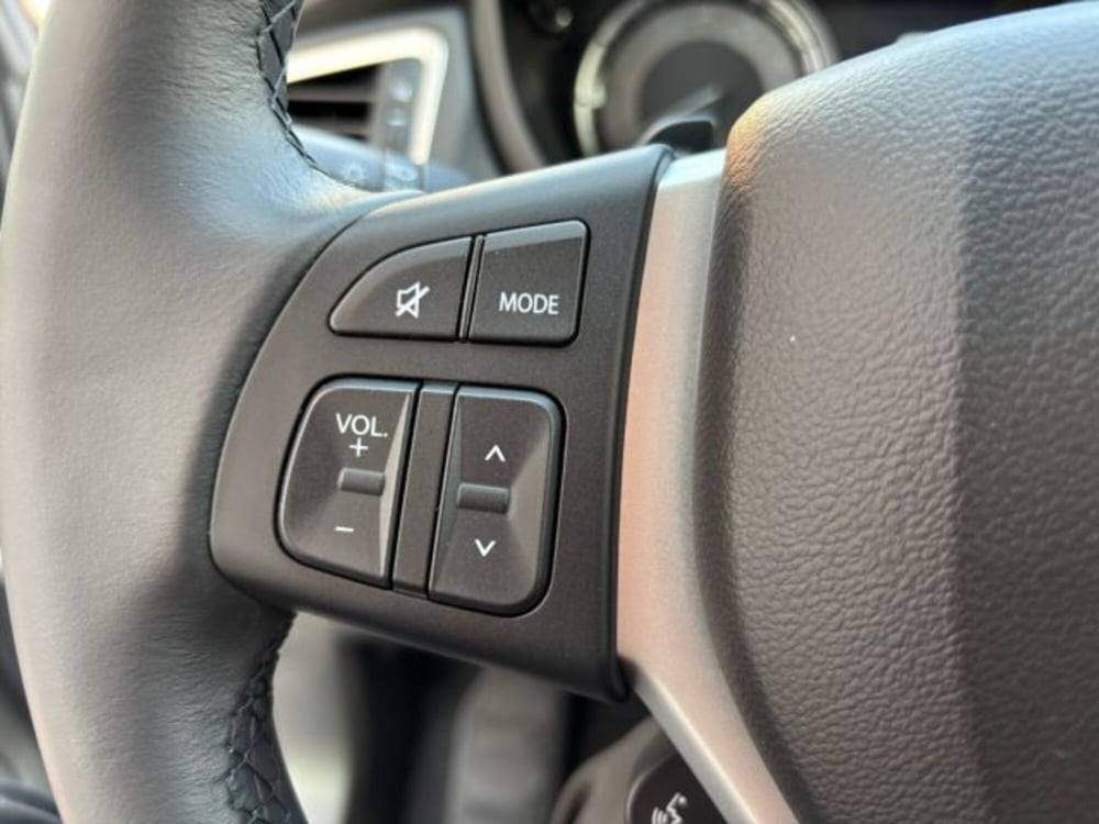 Suzuki S-Cross nuova a Cuneo (14)