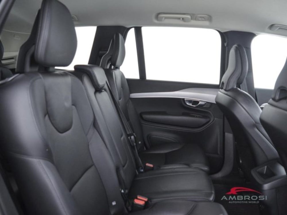 Volvo XC90 usata a Perugia (13)