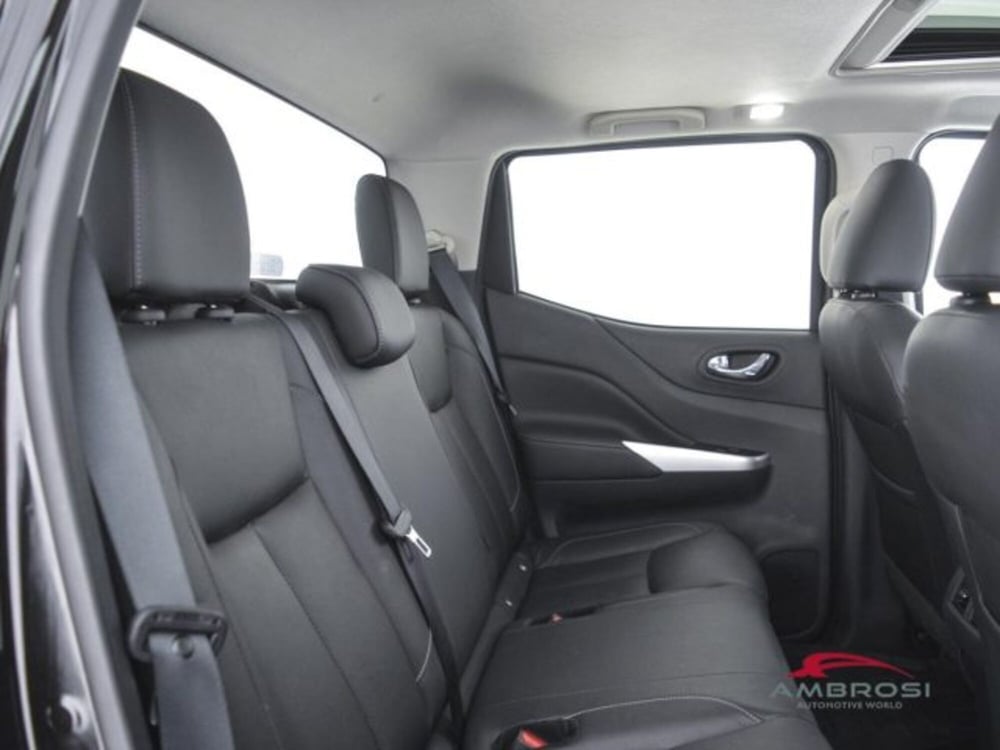 Nissan Navara usata a Perugia (11)