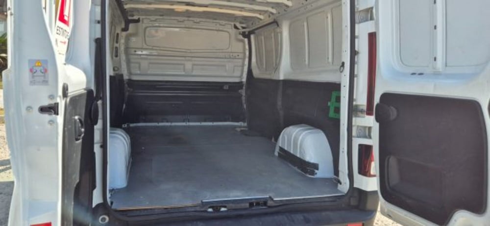 Renault Trafic Furgone usata a Oristano (16)