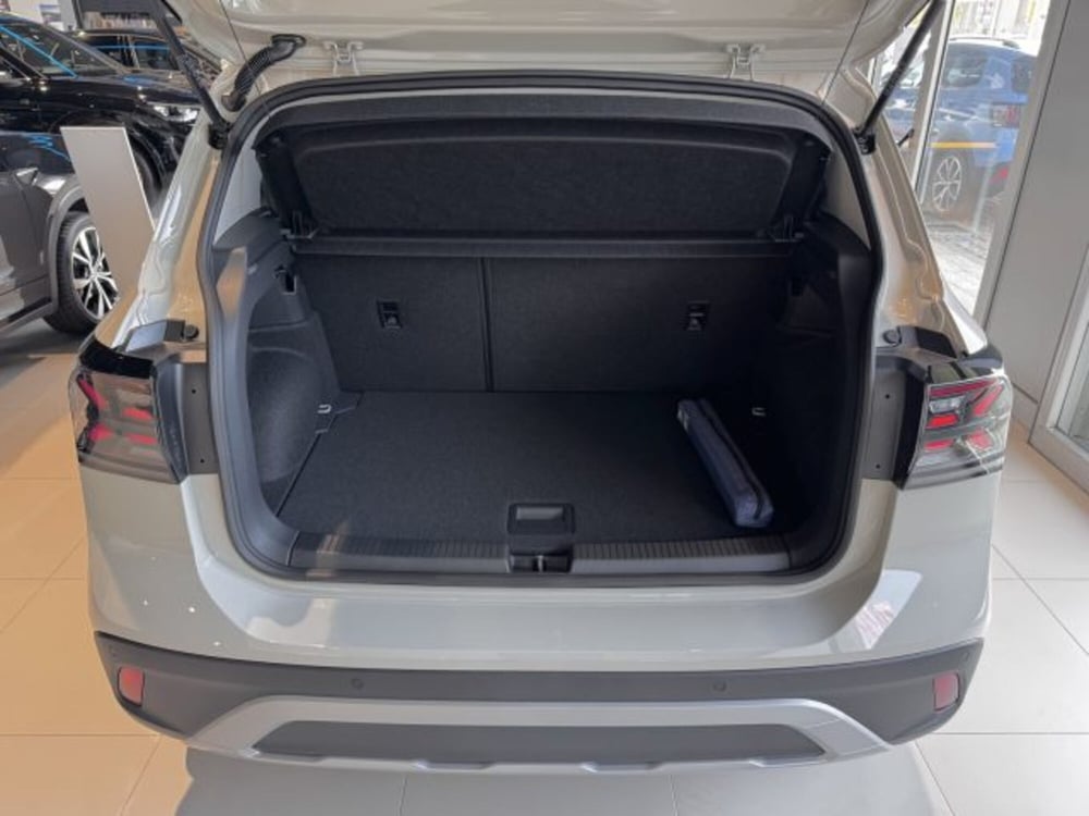 Volkswagen T-Cross nuova a Vicenza (10)