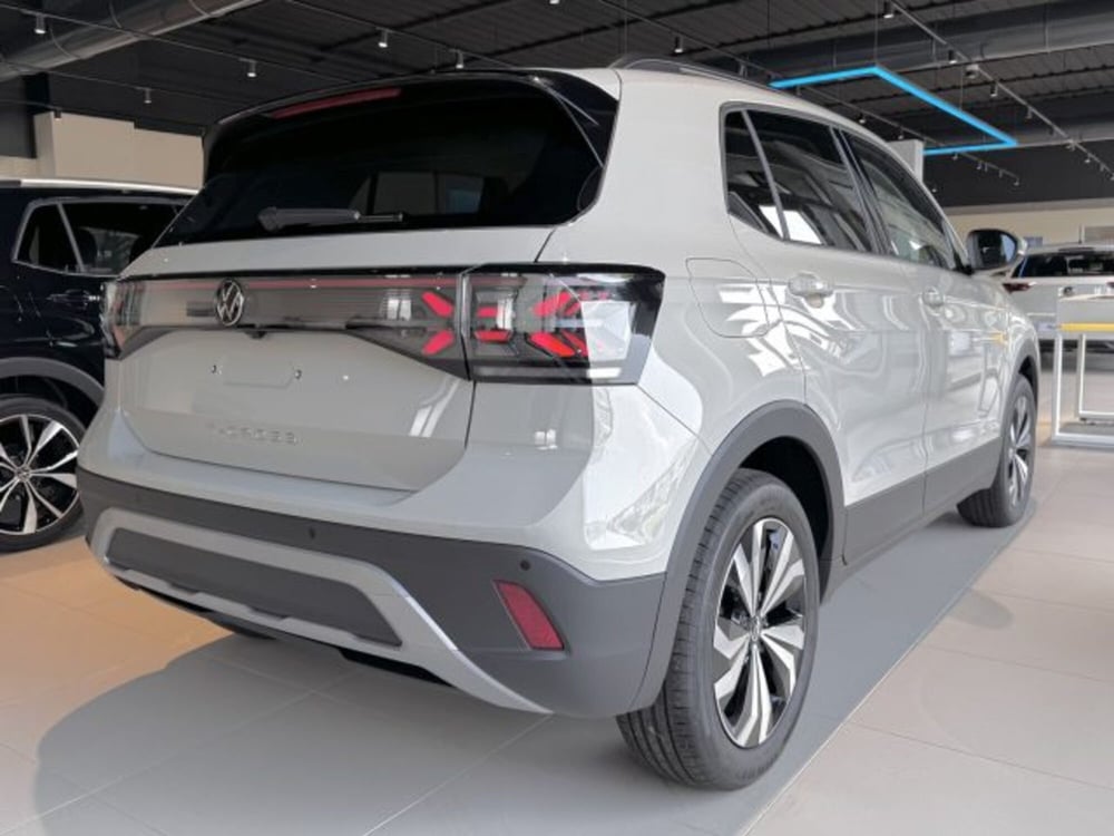 Volkswagen T-Cross nuova a Vicenza (3)