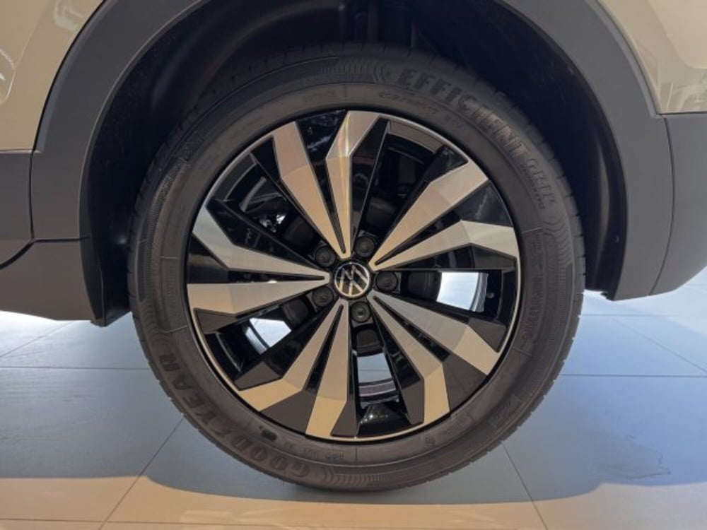 Volkswagen T-Cross nuova a Vicenza (6)