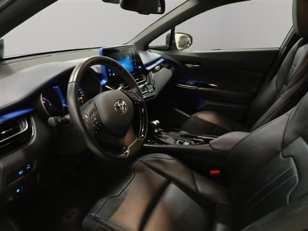Toyota Toyota C-HR usata a Macerata (6)