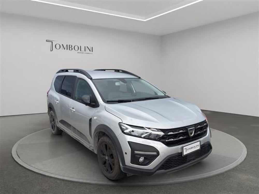 Dacia Jogger usata a Macerata (9)