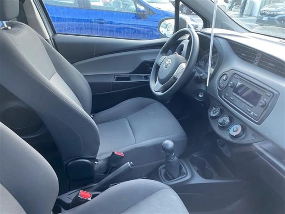 Toyota Yaris usata a Macerata (2)