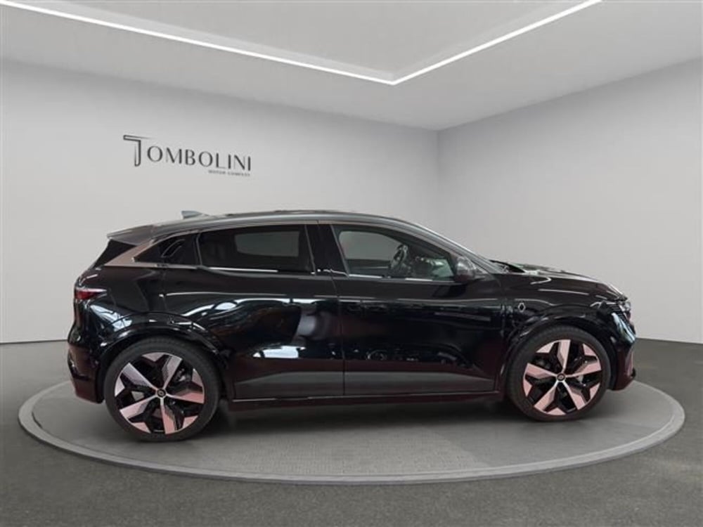 Renault Megane E-Tech Electric usata a Macerata (5)
