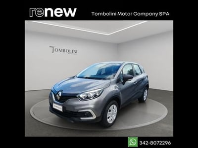Renault Captur 0.9 TCe 12V 90 CV Start&amp;Stop Life del 2017 usata a Civitanova Marche