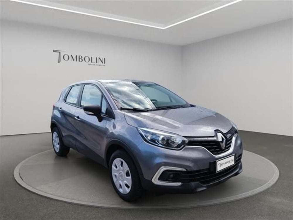 Renault Captur usata a Macerata (12)