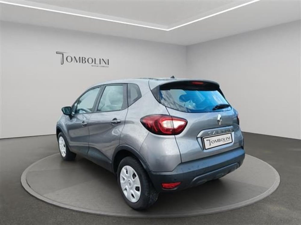 Renault Captur usata a Macerata (6)