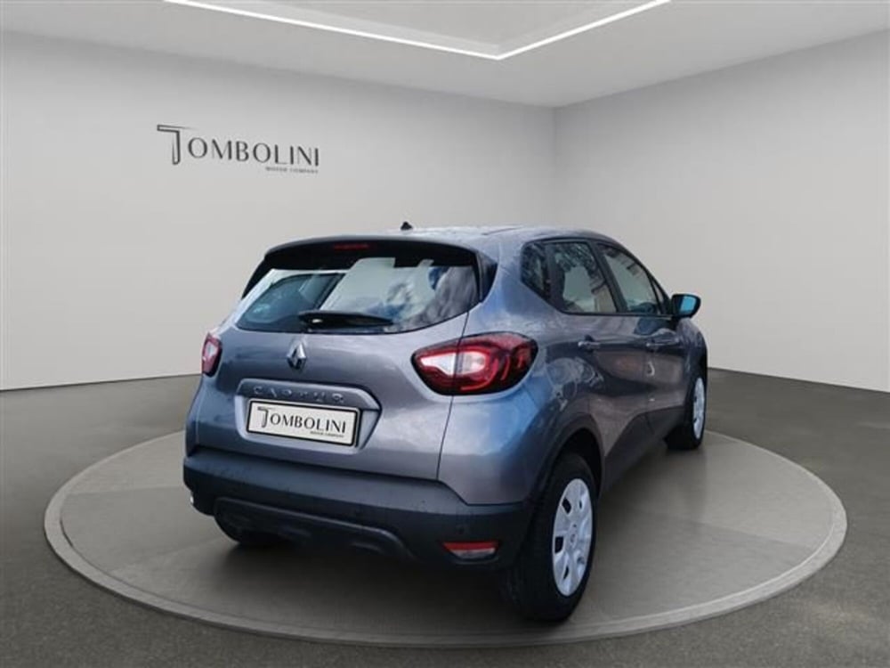 Renault Captur usata a Macerata (8)