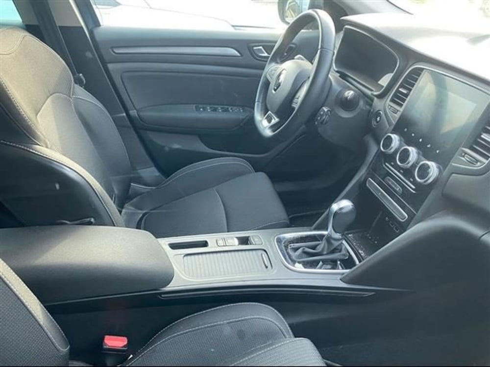 Renault Megane E-Tech Electric usata a Macerata (2)