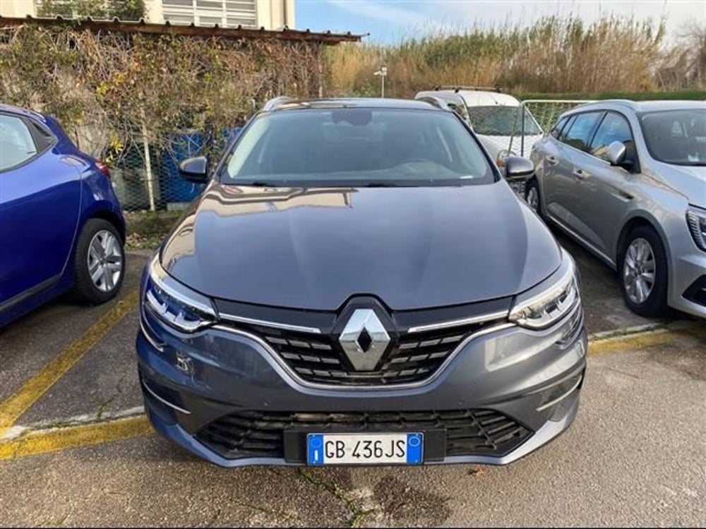 Renault Megane E-Tech Electric usata a Macerata (5)