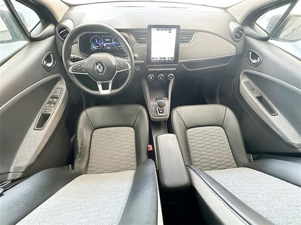 Renault Zoe nuova a Cosenza (13)