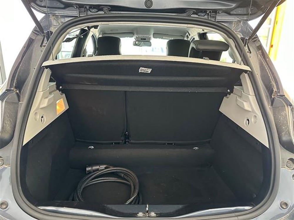 Renault Zoe nuova a Cosenza (8)