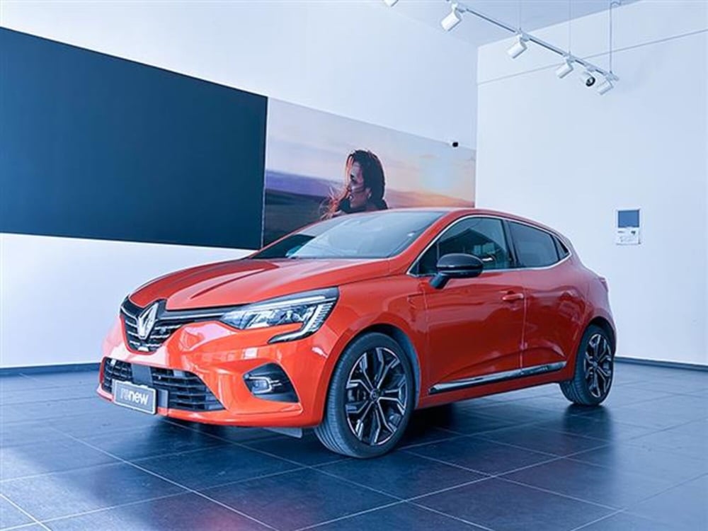 Renault Clio nuova a Cosenza
