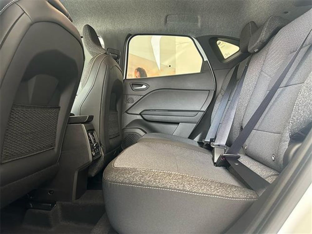 Renault Captur nuova a Cosenza (11)