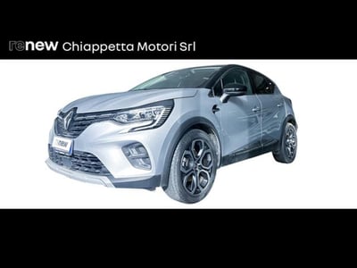 Renault Captur 1.6 full hybrid Techno 145cv auto del 2021 usata a Rende