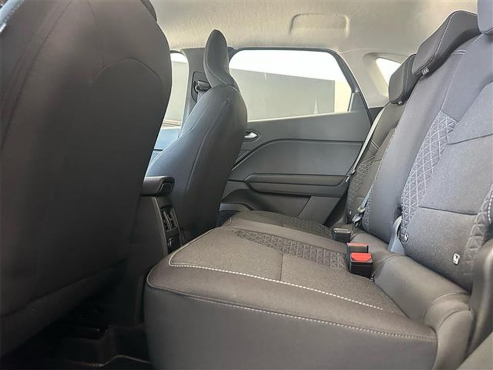 Renault Captur nuova a Cosenza (11)