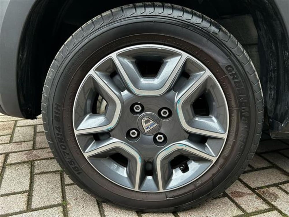 Dacia Spring usata a Verona (13)