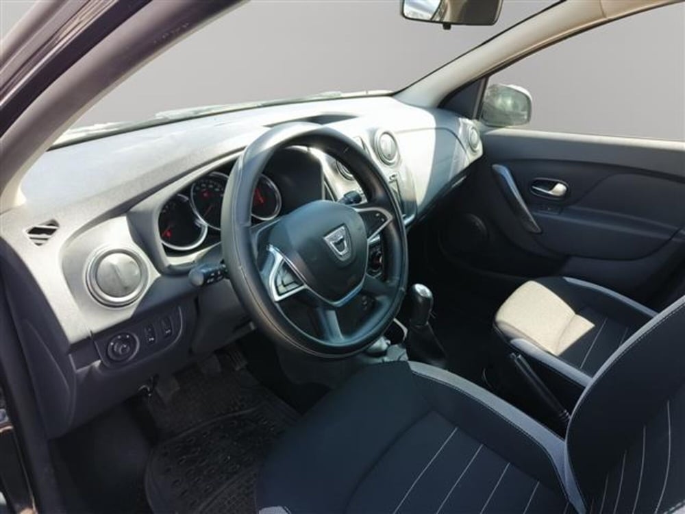 Dacia Sandero usata a Macerata (10)