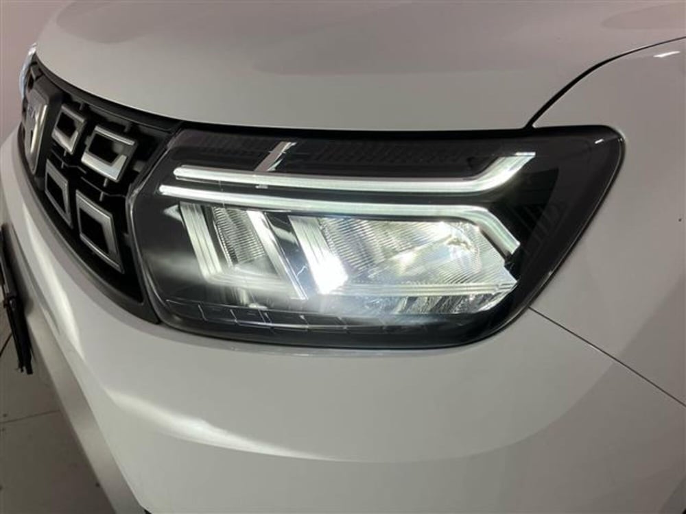 Dacia Duster usata a Como (7)