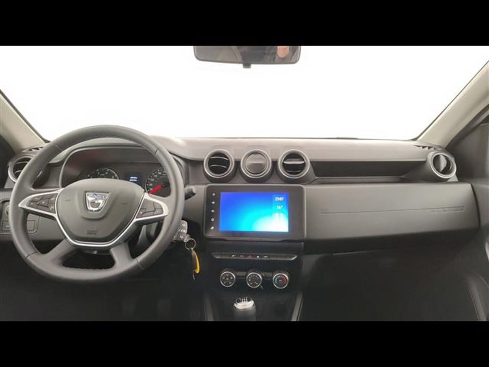 Dacia Duster usata a Milano (11)