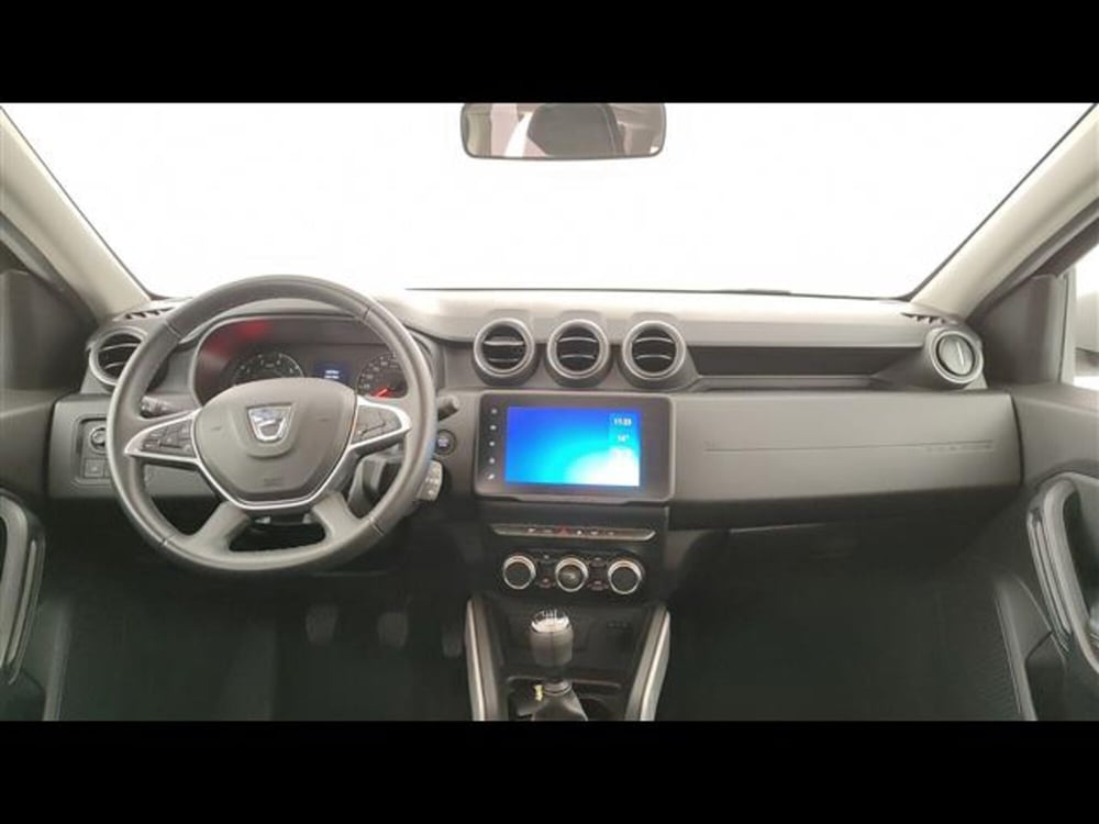 Dacia Duster usata a Milano (12)
