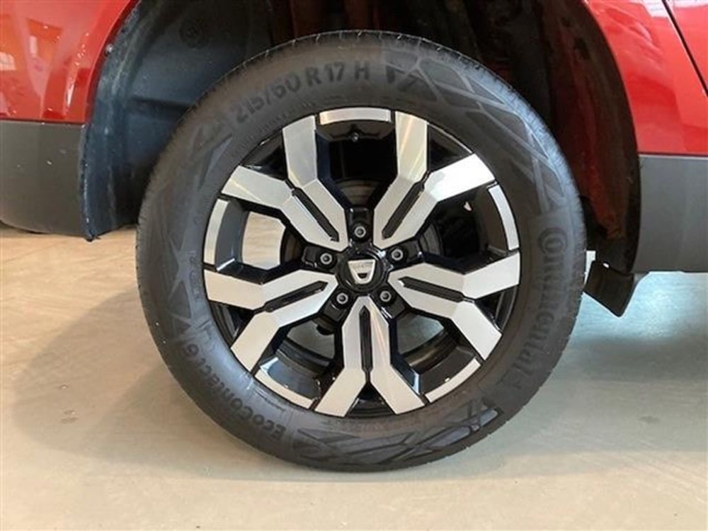 Dacia Duster usata a Cremona (14)
