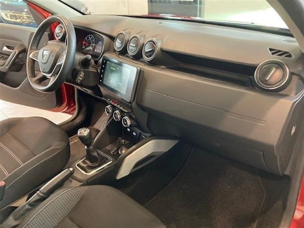Dacia Duster usata a Cremona (5)