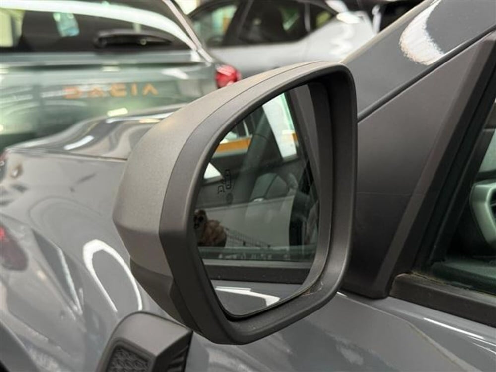 Dacia Duster nuova a Cremona (6)