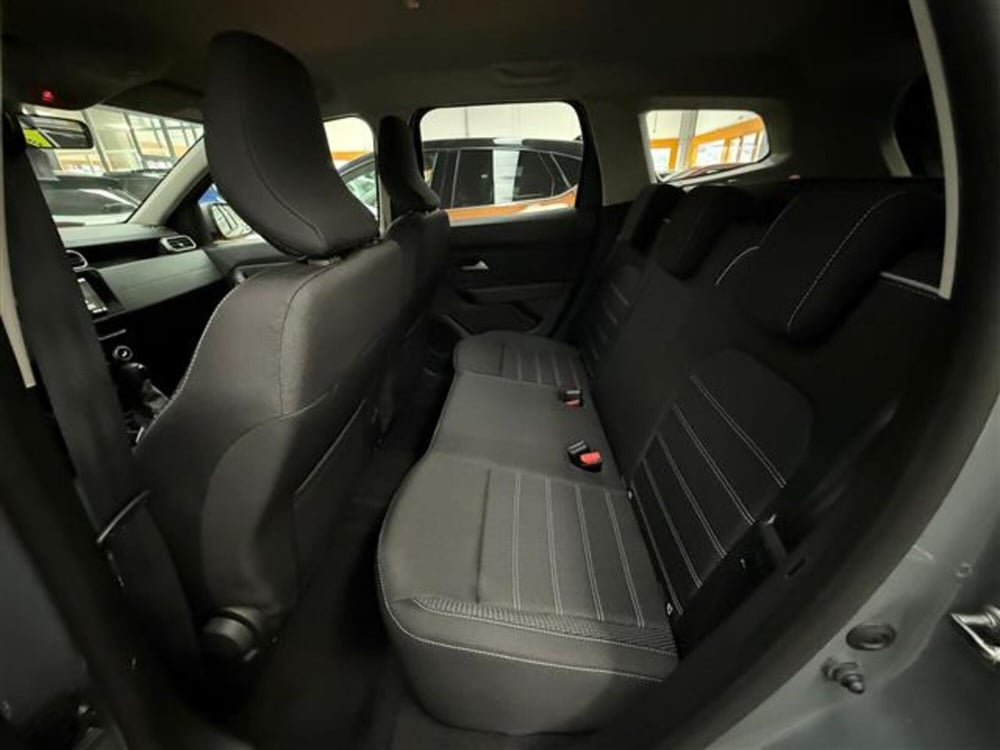Dacia Duster nuova a Cremona (8)