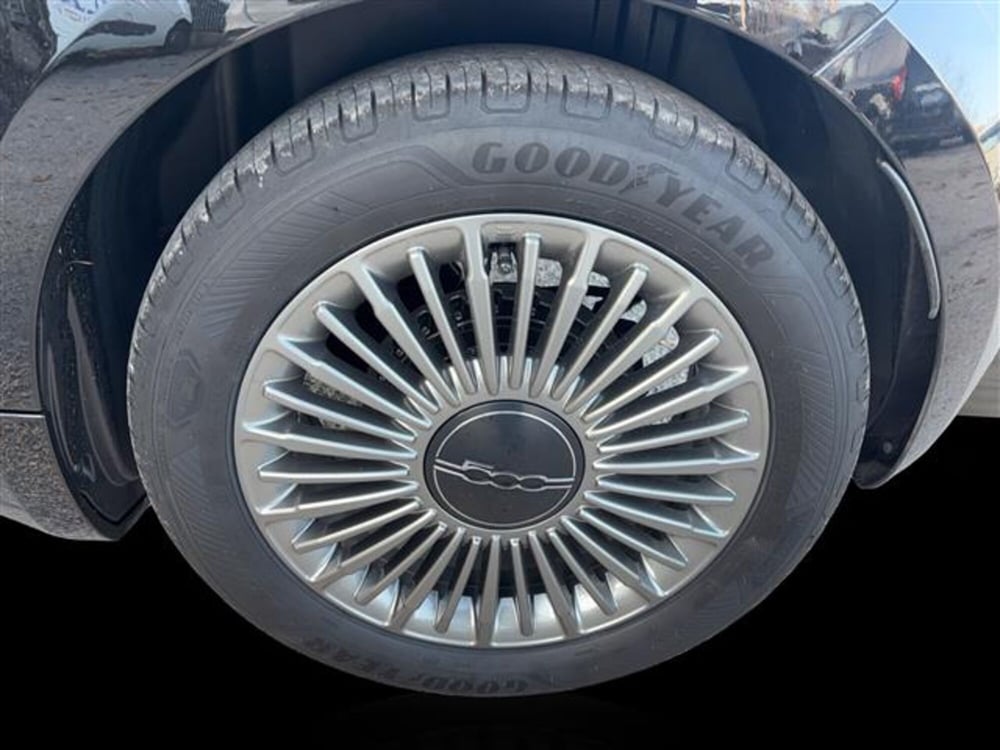 Fiat 500e usata a Macerata (13)