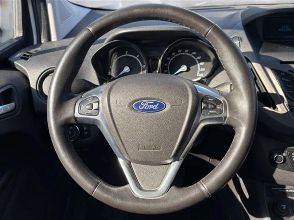 Ford Tourneo Courier usata a Livorno (11)