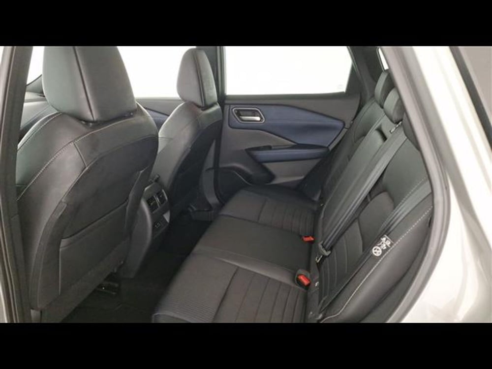 Nissan Qashqai usata a Milano (11)