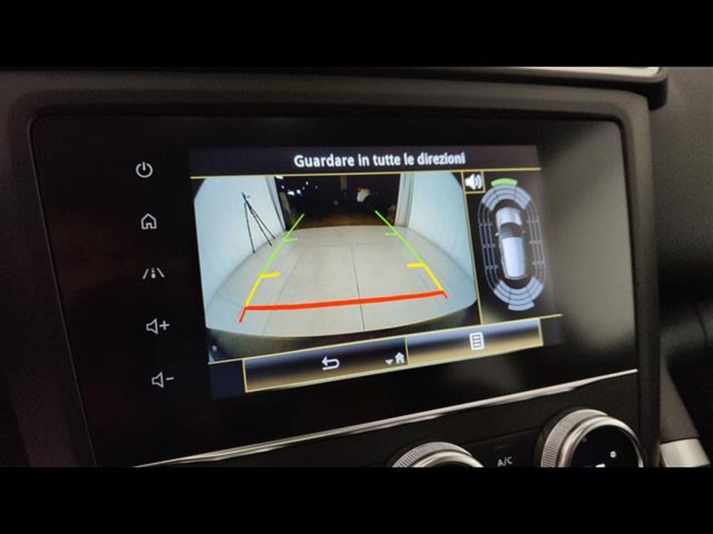 Renault Kadjar usata a Milano (15)