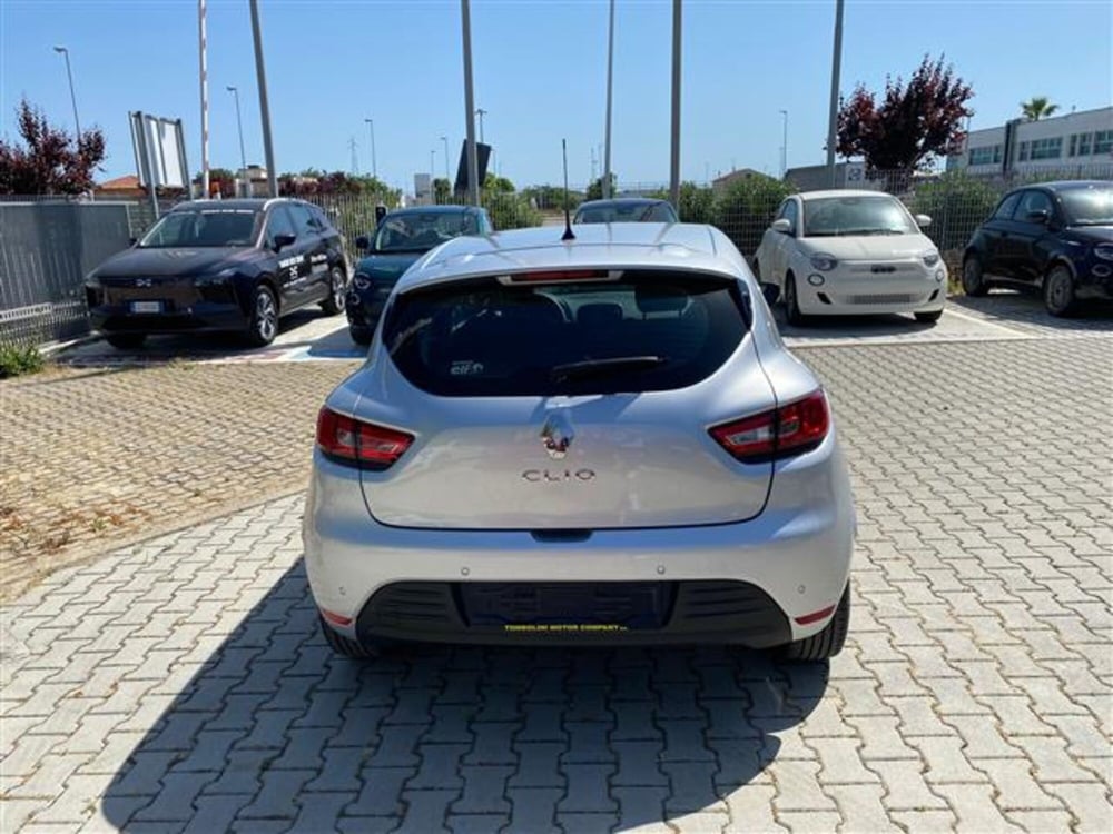 Renault Clio usata a Macerata (7)