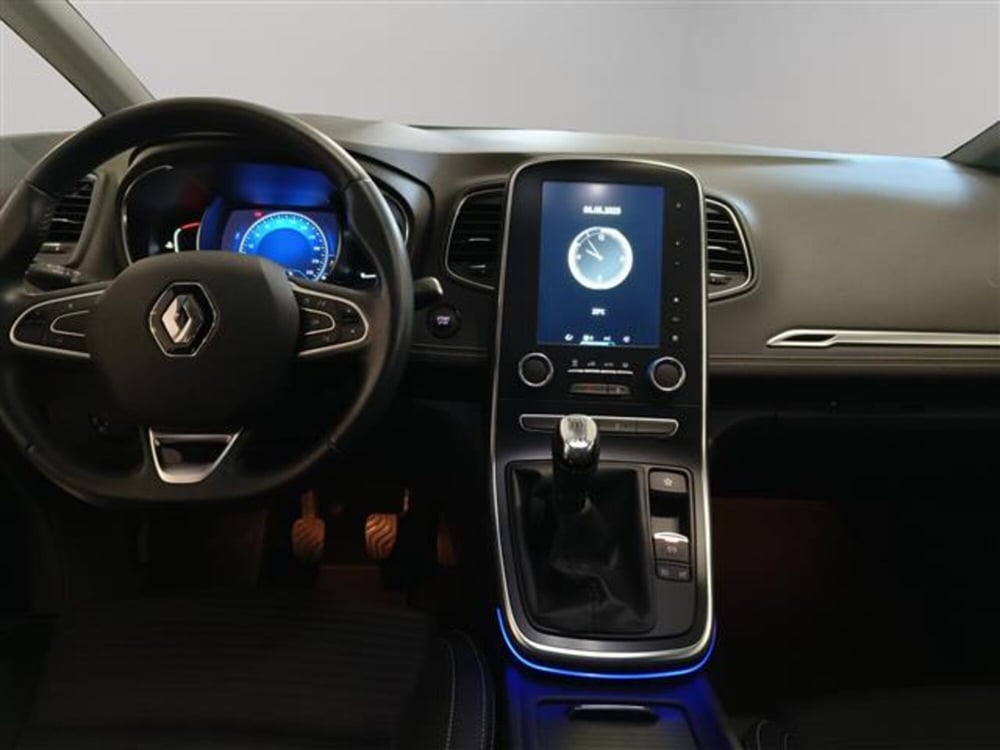 Renault Scenic E-Tech Electric usata a Macerata (11)