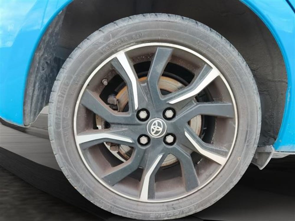 Toyota Yaris usata a Macerata (12)