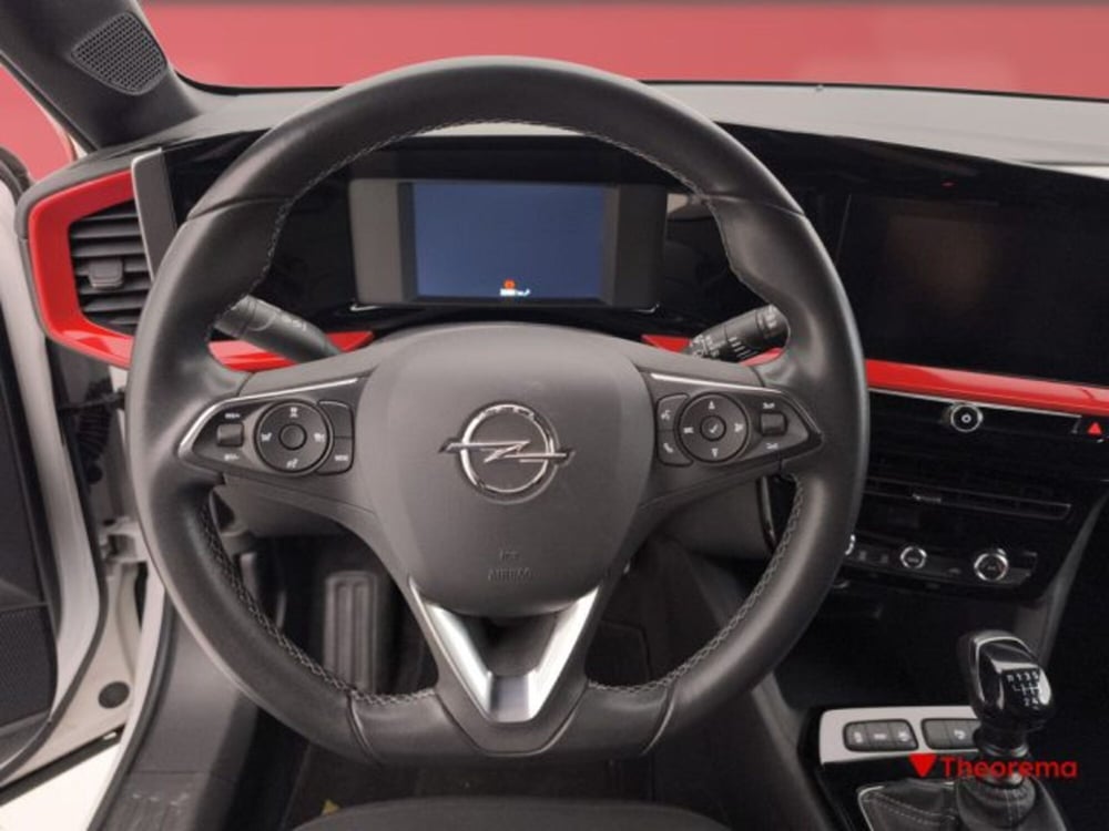 Opel Mokka usata a Torino (12)