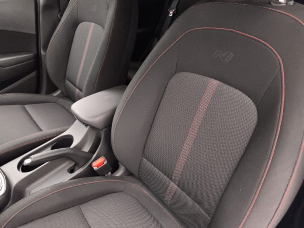 Hyundai Kona usata a Torino (11)