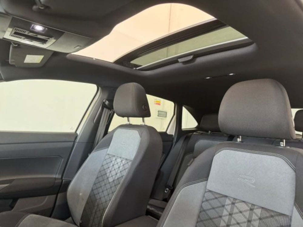 Volkswagen Taigo usata a Cuneo (12)