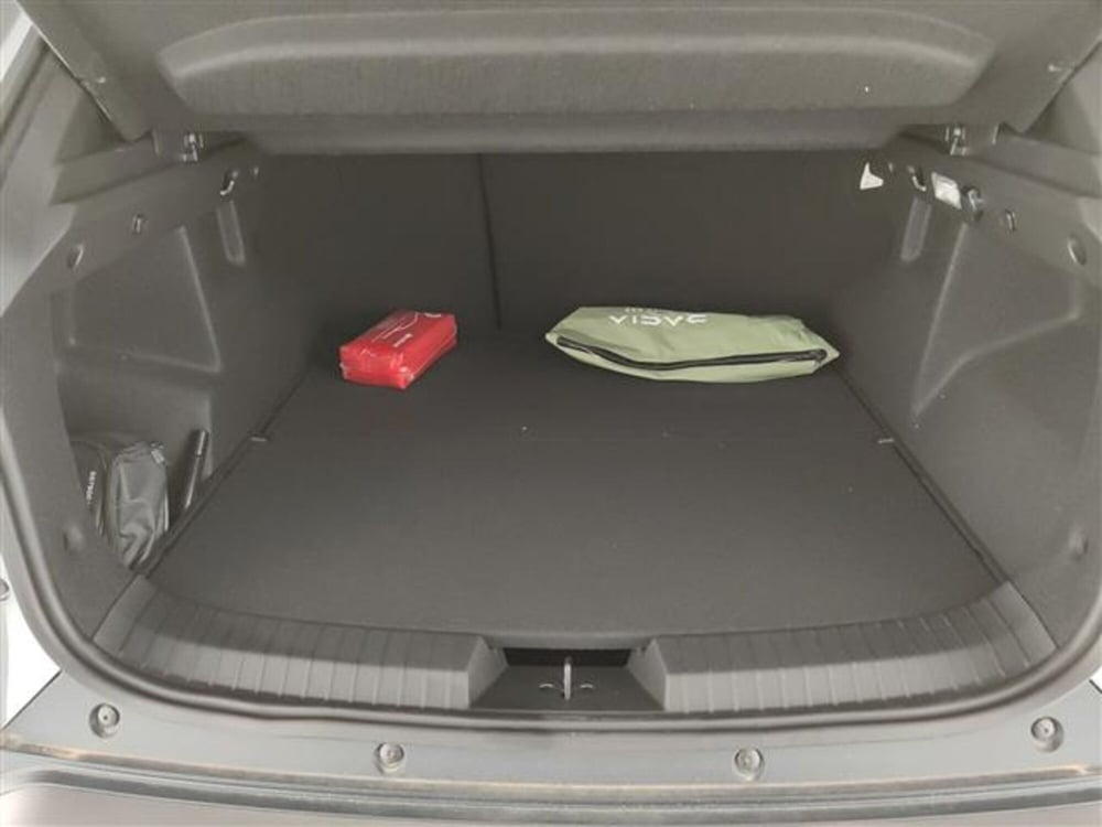 Dacia Duster nuova a Trapani (4)